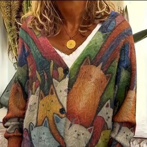 CLOSE OUT SALE!!!! Georgeous plus size button-down V. Rich in color!